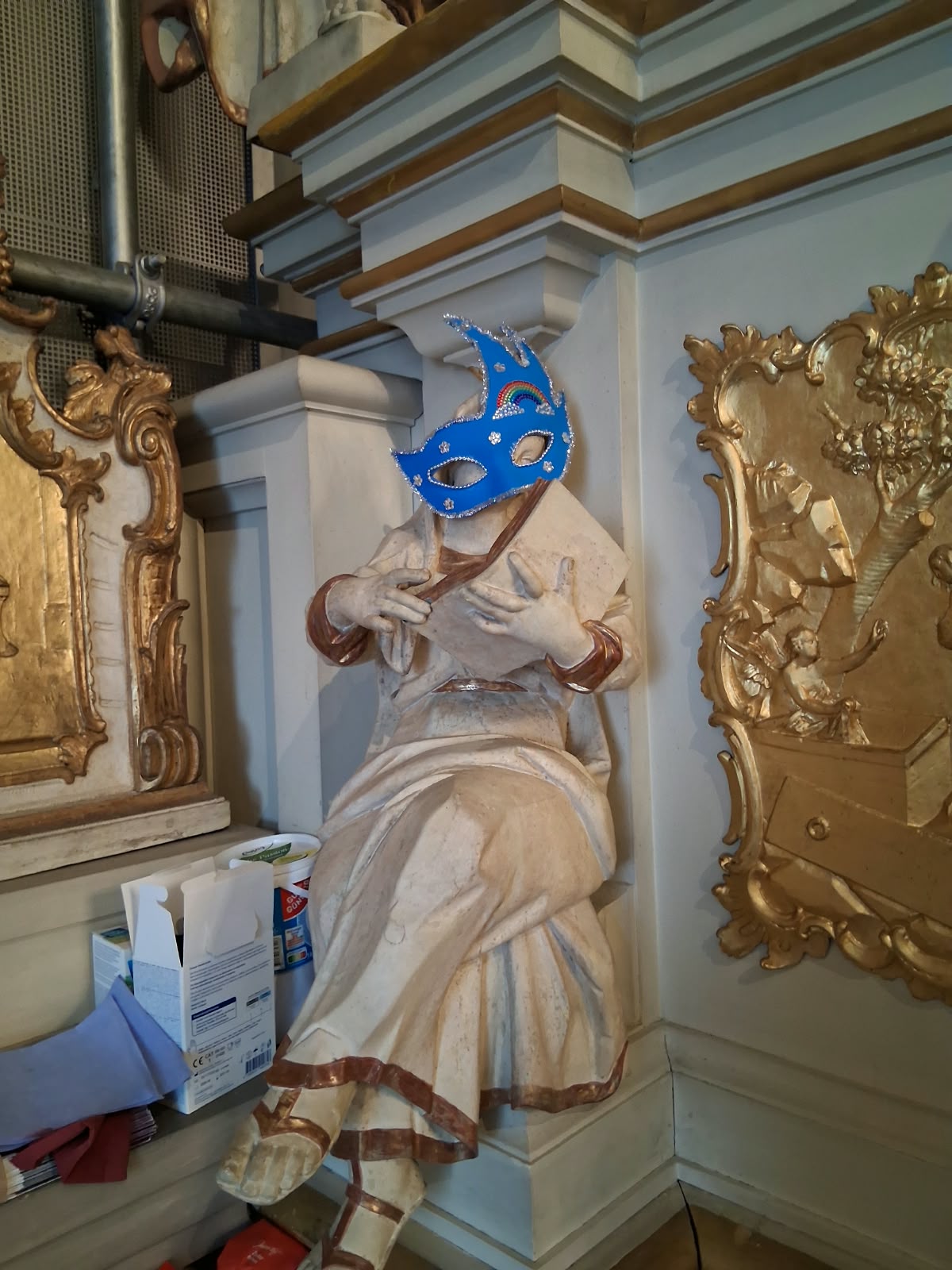 Eine kleine Maske